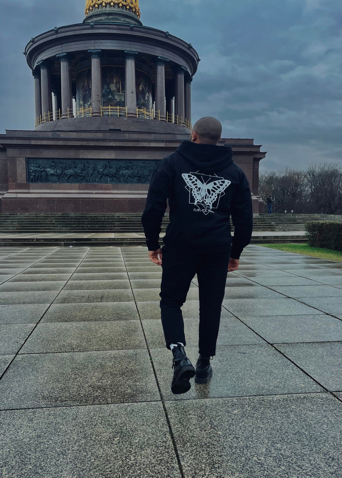 PAPAGE - 030 BUTTERFLY Oversized Hoody black