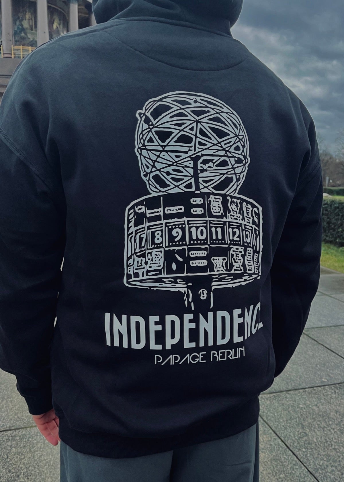 PAPAGE - 030 INDEPENDENCE Oversized Hoody black