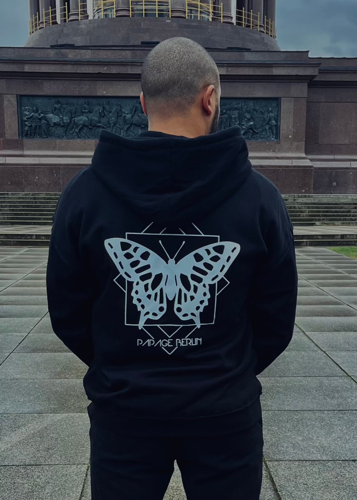 PAPAGE - 030 BUTTERFLY Oversized Hoody black