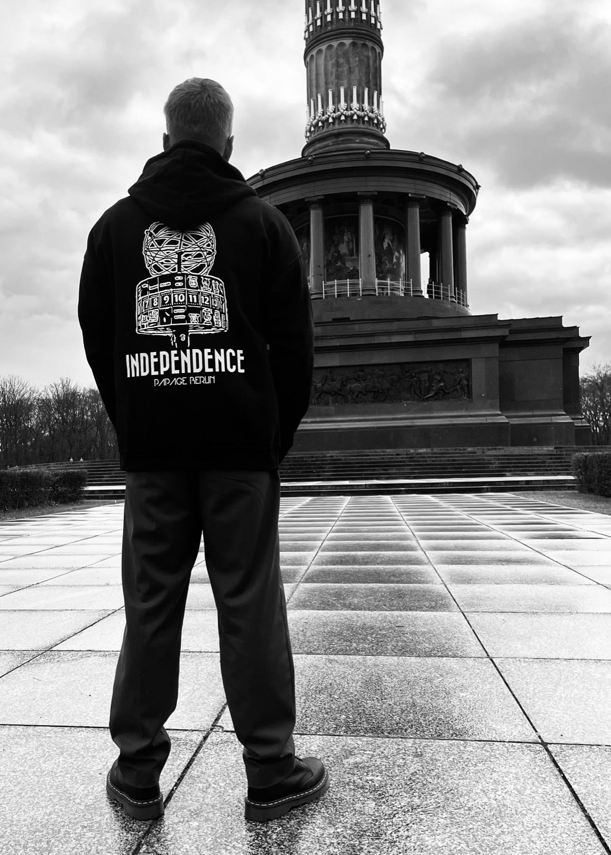 PAPAGE - 030 INDEPENDENCE Oversized Hoody black